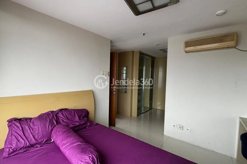 Bedroom Restful 5BR Apartment High Floor with Whoosh Station View at Patria Park Apartment