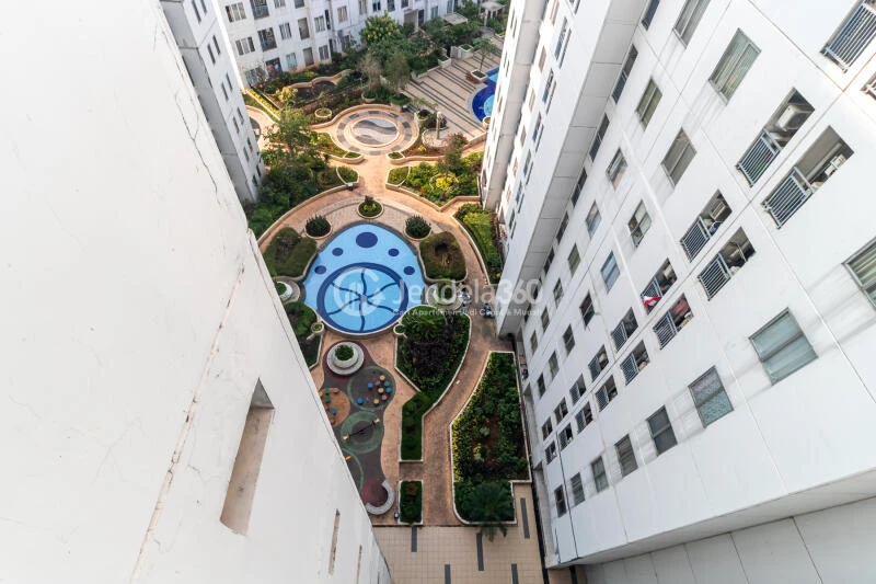 Balcony Good Deal 1BR Apartment Low Floor with  View at Bassura City Apartment