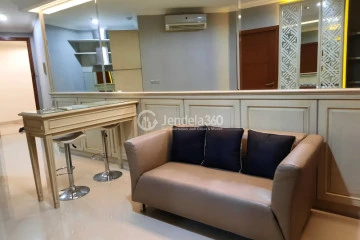 Living Room Relaxed Studio Apartment High Floor with City View at Ancol Mansion Apartment