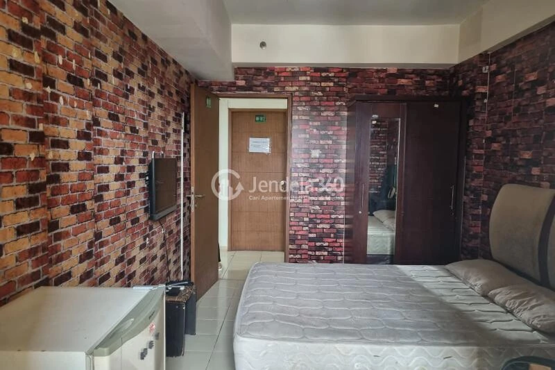 Bedroom Elegant Studio Apartment at Margonda Residence 2 Low Floor