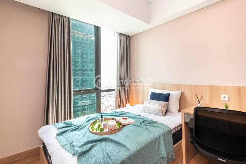 Bedroom 3 Relaxed 3BR Apartment High Floor with City View at Holland Village Apartment