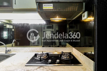Kitchen Studio MTH Square Apartment at Middle Floor