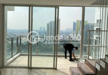 Other 2BR Springhill Royale Suites Apartment at Middle Floor