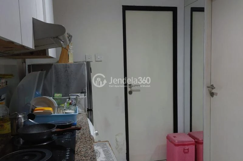 Kitchen Low Floor 2BR Apartment with  View at Cervino Village