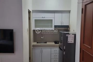 Kitchen 2BR Apartment with City View at Gading Mediterania Residence