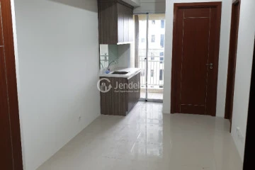 Living Room Modern 2BR Apartment Middle Floor with  View at Vittoria Residence