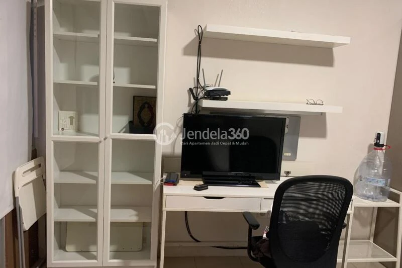 Bedroom Stylish Studio Apartment Low Floor with  View at Park View Condominium