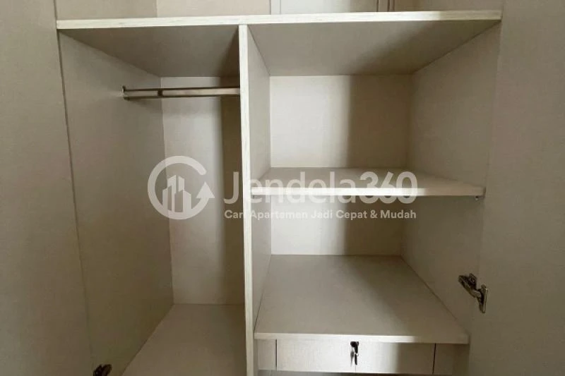 Bedroom Studio Sky House BSD Apartment at Middle Floor