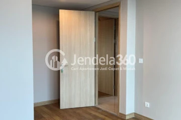 Bedroom 1 High Floor 3BR Apartment with City View at Holland Village Apartment