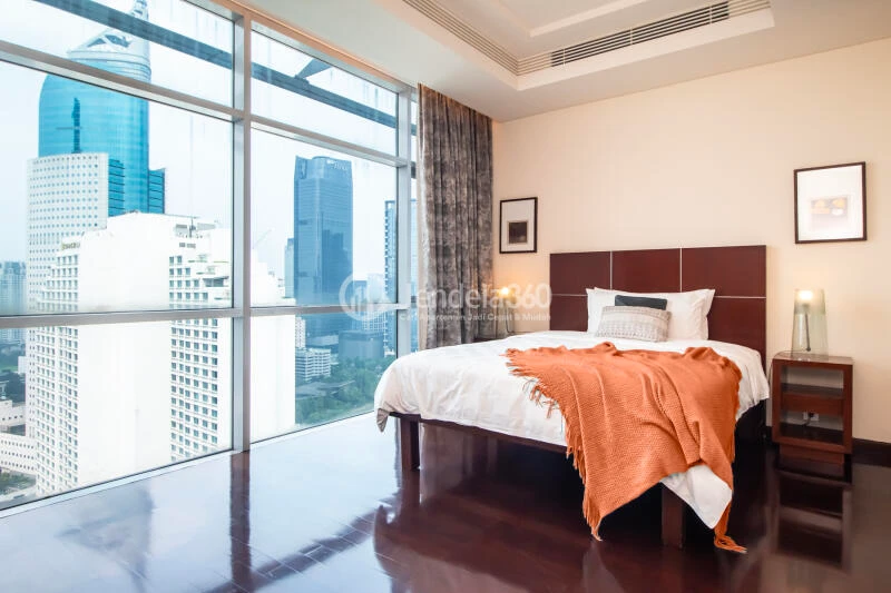 Bedroom 2 3BR Apartment with City View at Shangri-La Residence