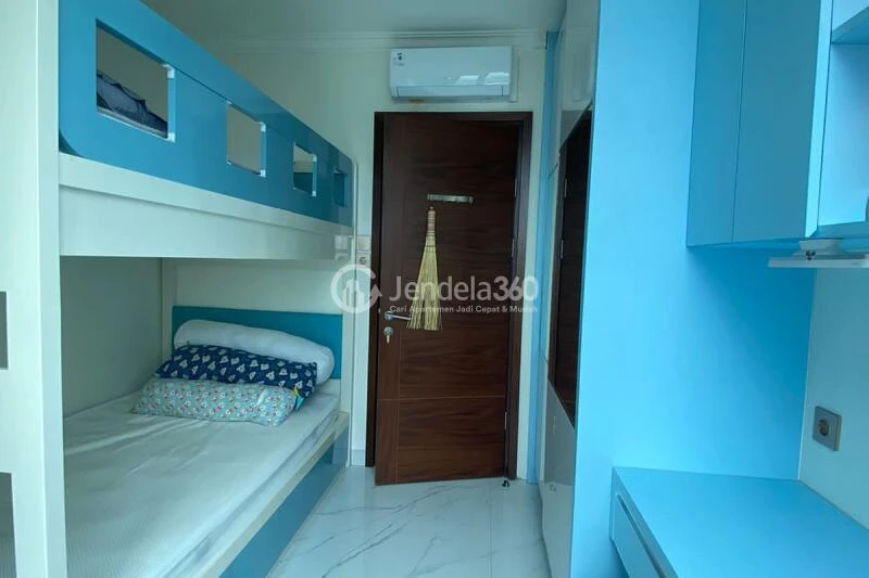 Bedroom 2 Low Floor 3BR Apartment with City View at Kuningan City (Denpasar Residence)