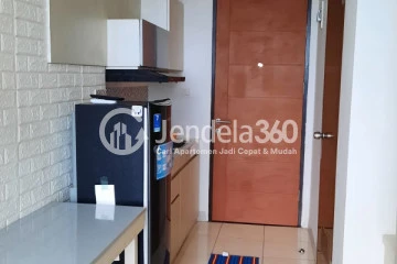 Kitchen Studio Apartment with  View at Dave Apartment