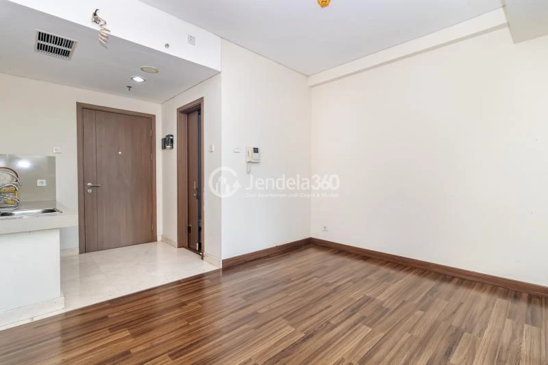 Bedroom Simply Look Studio Apartment at Puri Orchard Apartment Tower Cedar Heights Studio Tower A
