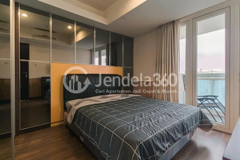 Bedroom Royale SpringHill Residence 1BR Fully Furnished