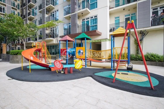 Outdoor Playground - Puri Orchard Apartment