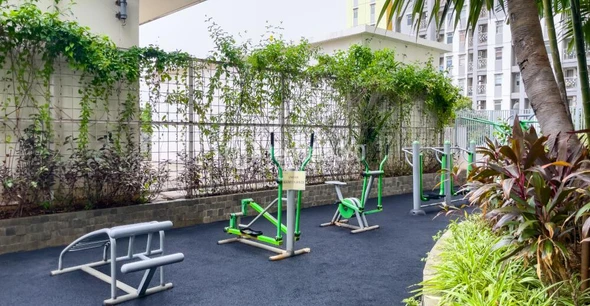 Outdoor Gym - The Springlake Summarecon