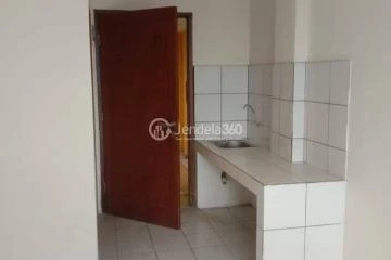 Bedroom Studio Apartment with  View at East Park Apartment