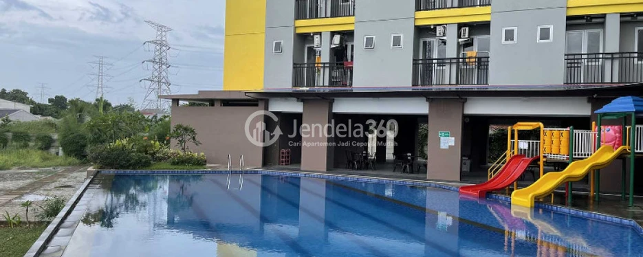 Swimming Pool - Royal Garden Apartment