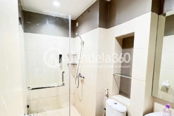 Bathroom Menteng Square Apartment 1BR Fully Furnished