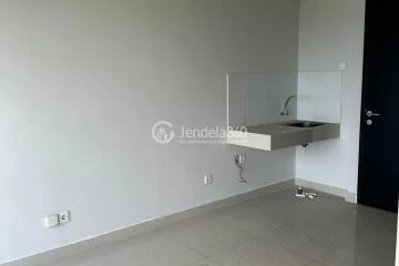 Bedroom Studio Cinere Terrace Suites Apartment at Low Floor