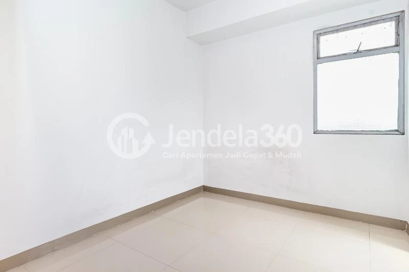 Bedroom 1 2BR Bintaro Park View Apartment at Low Floor
