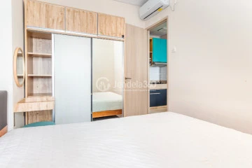 Bedroom 1 2BR Apartment with Swimming Pool View at Elpis Residence Apartment