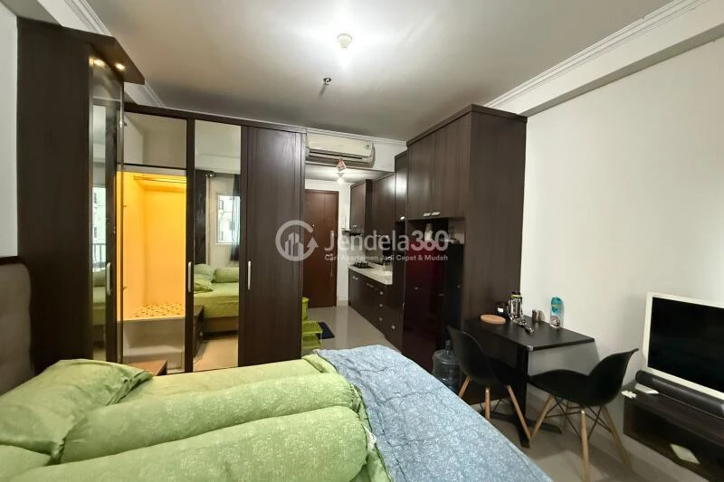 Bedroom Studio Apartment with City View at Signature Park Grande