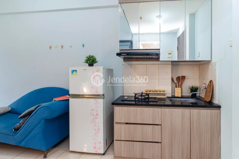 Kitchen Good Deal 2BR Apartment at Sunter Park View Apartment Tower B