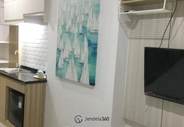 Kitchen Middle Floor Studio Apartment with city view View at Grand Asia Afrika Residence