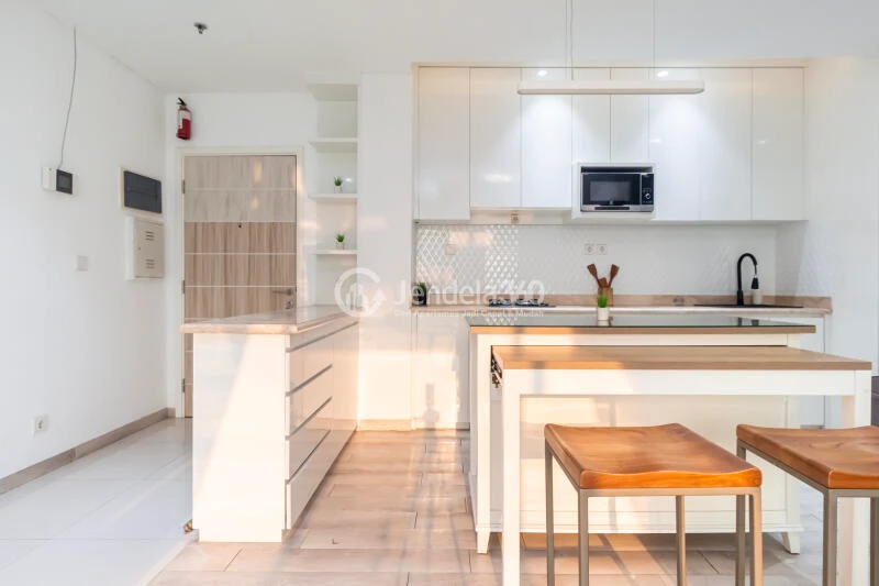 Kitchen AKR Gallery West Residence 2BR Fully Furnished