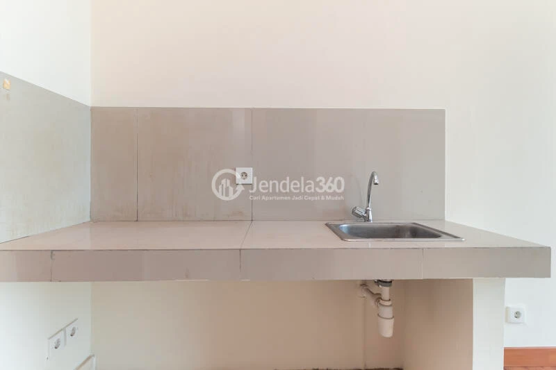 Kitchen Studio Puri Orchard Apartment at Tower Orange Groove