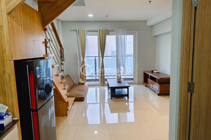 Living Room Maqna Residence 2BR View City