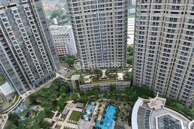 Other Stunning 2BR Apartment Low Floor with  View at Taman Anggrek Residence