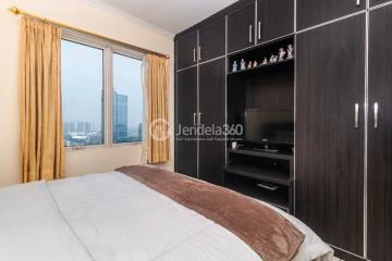 Bedroom 1 Middle Floor 2BR Apartment with City View at MOI City Home