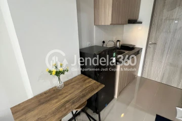 Kitchen Studio Apartment with  View at Anwa Residence