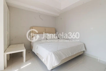 Bedroom Tidy 1BR Apartment with Sunset View at The Mansion Kemayoran Jasmine