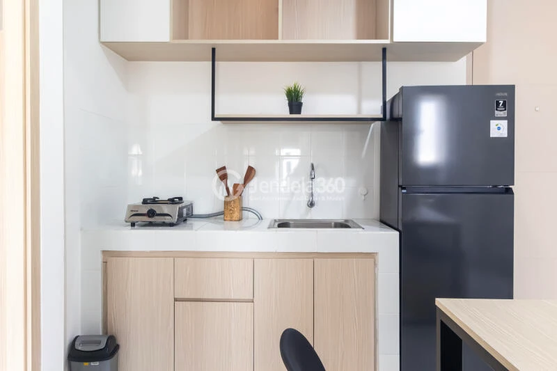 Kitchen Low Floor 2BR Apartment with  View at Tokyo Riverside Apartment