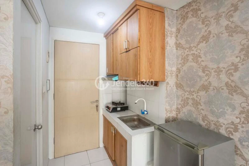 Kitchen Good Deal Studio Apartment High Floor with Garden View at Kota Ayodhya Apartment