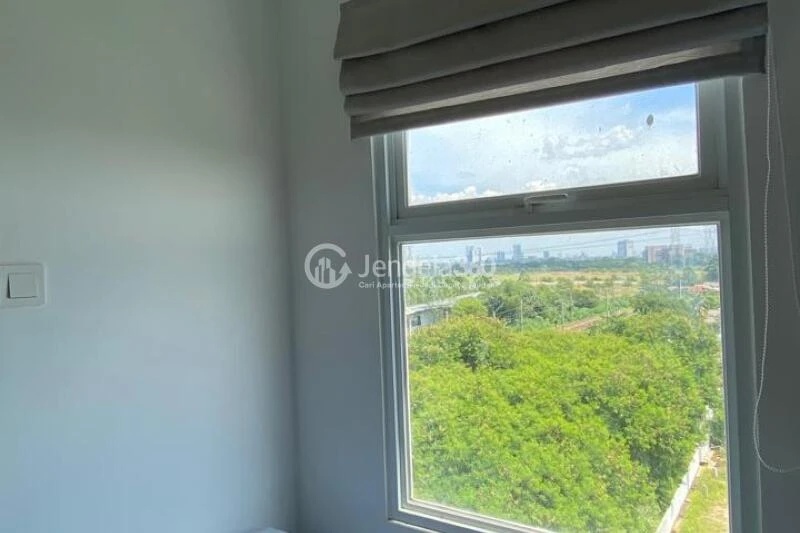 Bedroom Low Floor 2BR Apartment with  View at Serpong Garden Apartment