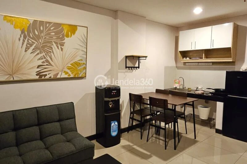Living Room Middle Floor 2BR Apartment with  View at Kebayoran Apartment