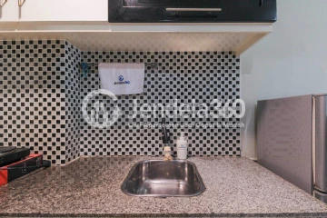 Kitchen Tamansari Sudirman Studio View Pool and City