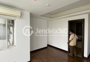 Other 2BR Springhill Royale Suites Apartment at Middle Floor
