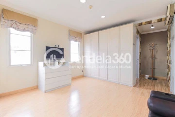Bedroom 1 Middle Floor 2BR Apartment with Utara View at MOI Frenchwalk