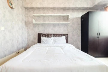 Bedroom Excellent Studio Apartment Low Floor with City View at Westmark Apartment