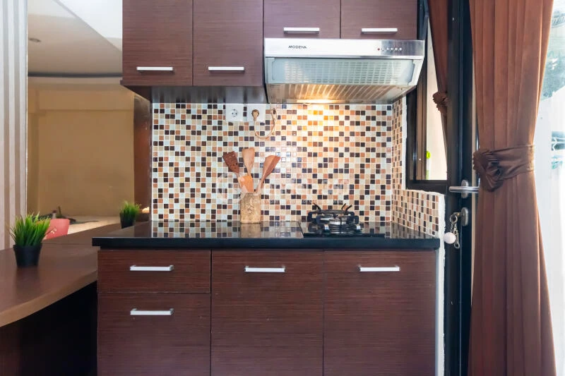 Kitchen Modern Studio Apartment Only 5 Mins to AEON Mall at Kebagusan City Apartment
