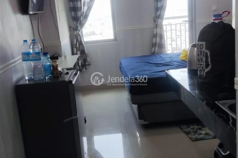 Bedroom Studio Apartment with  View at Pesona Depok Square Apartment