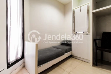 Bedroom Middle Floor Studio Apartment with City View at Tamansari Sudirman