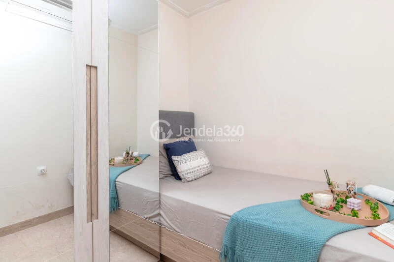 Bedroom 2 Low Floor 2BR Apartment with  View at Menteng Park