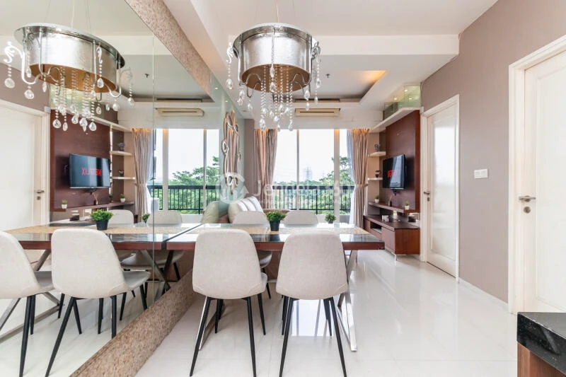 Dining Room Restful 2BR Apartment Low Floor with CITY View at Silkwood Residence