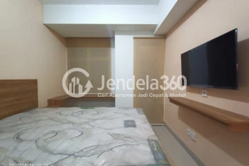 Bedroom Relaxed Studio Apartment at Klaska Residence Low Floor